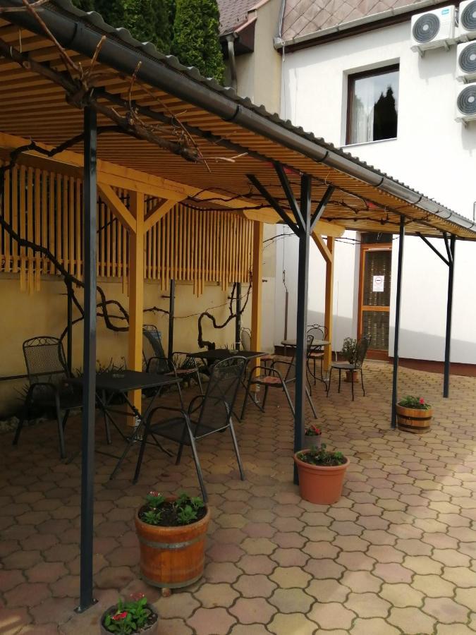 Jocó Panzió Nyiregyhaza Exterior foto